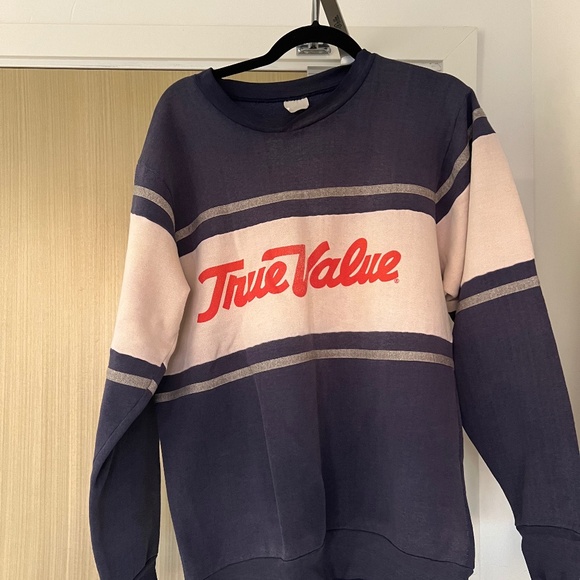 Vintage Sweatshirt - Picture 1 of 2